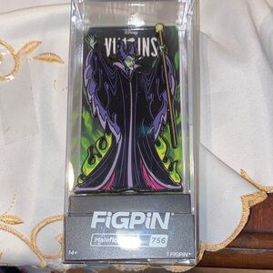 Disney Villains Maleficent FiGPiN - Black and Green